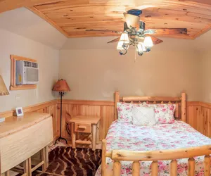 Photo 4 - Hinckleys Dreamwood Cottages