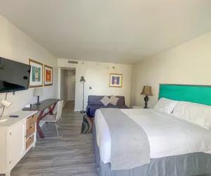 Photo 5 - Homey Aqua Palms Studio Condo by RedAwning
