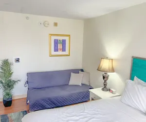 Photo 2 - Homey Aqua Palms Studio Condo by RedAwning