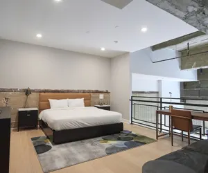 Photo 5 - Riversuites at The Battery