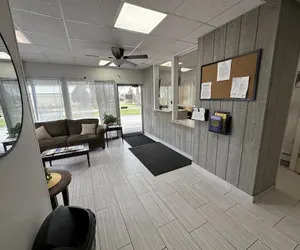 Photo 2 - Budget Inn