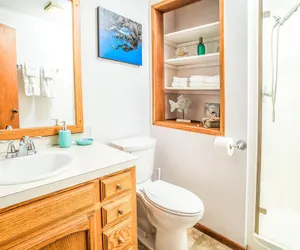 Photo 5 - Cornet Bay Cottage in Oak Harbor