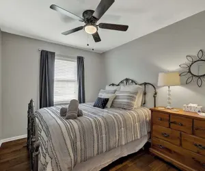 Photo 5 - Cora Street Cottage