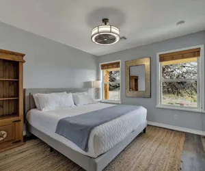 Photo 4 - Starlight Meadows 3 mi to Downtown W/hot tub