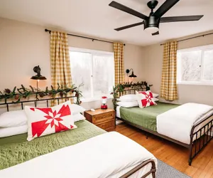 Photo 4 - Poconos Retreat A Vintage Gem