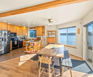 Photo 3 - Belfair Beach House in Belfair