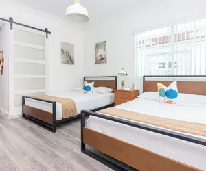 Photo 3 - West Deco Boutique Apartments
