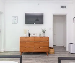 Photo 4 - West Deco Boutique Apartments
