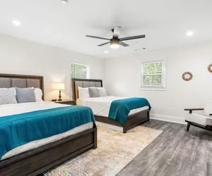 Photo 4 - Grand Retreat Luxury Vacation for Large Groups