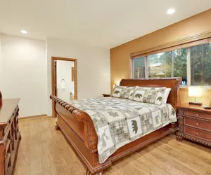 Photo 4 - THE SPA AT Winterset #2282