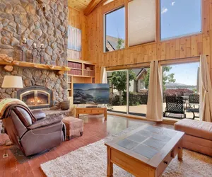 Photo 2 - Lakefront Village Castle #2312