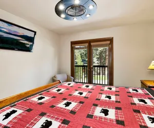 Photo 4 - Moose Manor #2012