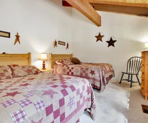 Photo 3 - ALL Season Alpine Retreat #1184