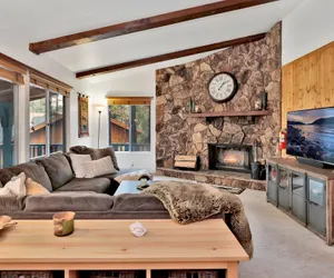 Photo 2 - Casa Bosque #2176