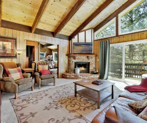 Photo 2 - Rustic Retreat #2419