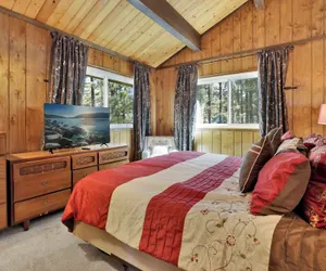 Photo 4 - Rustic Retreat #2419