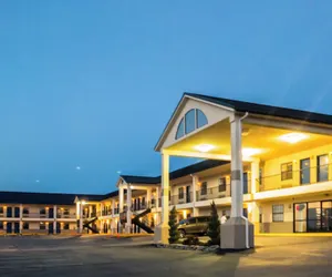 Photo 2 - Hiway Inn Express Of Coalgate
