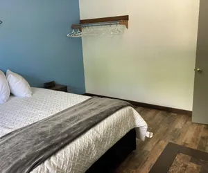 Photo 3 - Gold Suites Rentals
