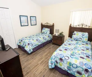Photo 3 - Kevin's Highgate Park Vacation Home