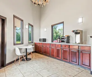 Photo 3 - Motel 6 Hammond, LA – I 12 – I 55