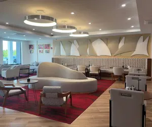 Photo 4 - Cambria Hotel & Suites Plymouth
