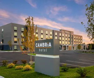 Photo 2 - Cambria Hotel & Suites Plymouth