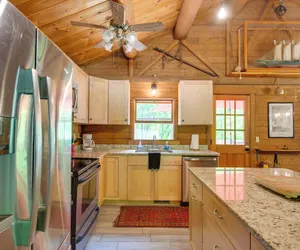 Photo 2 - Cozy Jasper Vacation Rental w/ Grill Near Hiking!