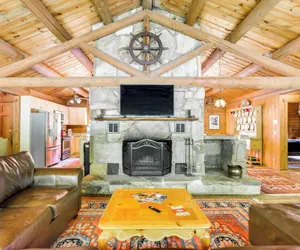 Photo 3 - Cozy Jasper Vacation Rental w/ Grill Near Hiking!