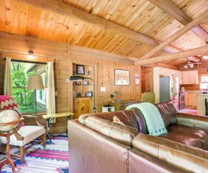 Photo 4 - Cozy Jasper Vacation Rental w/ Grill Near Hiking!