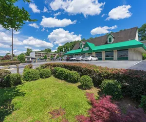 Photo 2 - Budgetel Inn and Suites