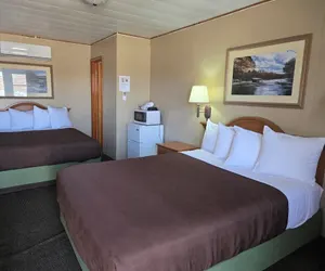 Photo 4 - A Bridge View Inn