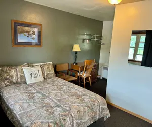 Photo 5 - Napps Motel