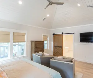 Photo 4 - Seagrove - Sleeps 13 - Private Pool- Near Seaside