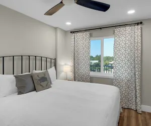 Photo 3 - Beachcrest