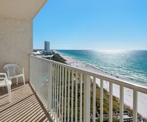 Photo 2 - Gulf Front in Seagrove With Beach Setup; Heated Pool