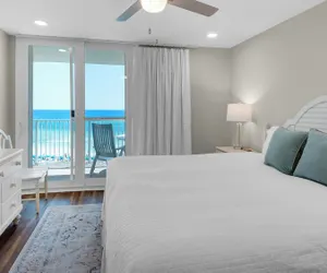 Photo 4 - Beachcrest