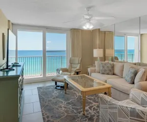 Photo 2 - Beachcrest