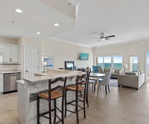 Photo 2 - The Legacy Condominium
