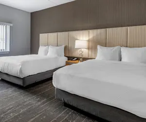 Photo 5 - Somerset Lofts