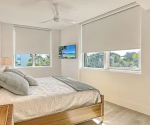 Photo 4 - Ten35 Seaside: South Water View - Residence 302