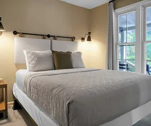 Photo 4 - Hickory Falls Inn