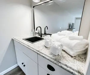 Photo 3 - Meadow Room at The Trailblazer Unit 4