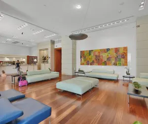 Photo 2 - Spectacular Bay View 1bd 2baths in Grove