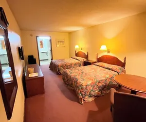 Photo 4 - Mountain Empire Motel