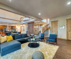 Photo 5 - Grays Crossing by Avantstay Stunning 4bdr Cabin