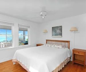 Photo 4 - 3BR Oceanfront on Nubble Cliffs!