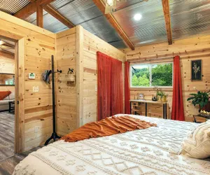 Photo 3 - Cozy Cove Cabin The Perfect Ozark Retreat!