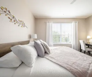 Photo 4 - Vista Cay Luxury Lyrica 2 Bedroom Condo by RedAwning