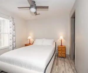 Photo 4 - Arkstone Retreat Suites, 3 in 1!