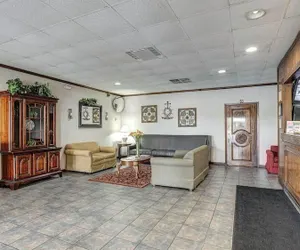 Photo 4 - Northgate Inn by Townhouse Hattiesburg I-59